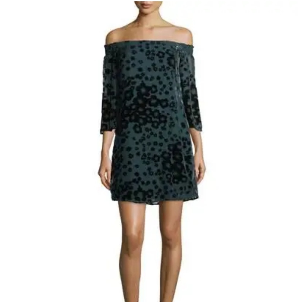 NWT Trina Turk Amaris 2